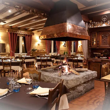 Hotel Le Sapin Fleuri 3*