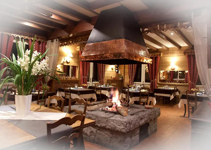 酒店 - Restaurant - Bar - Le Sapin Fleuri